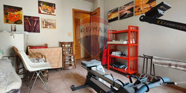 20251016114321-994002-8