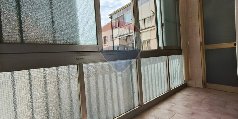 20251016114322-994002-10