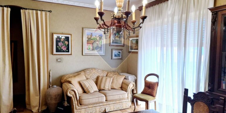 20251016131028-994041-4