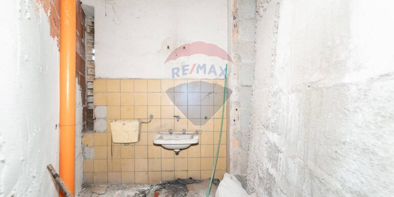 20251016133903-994046-5