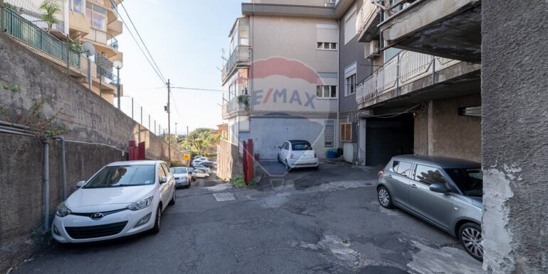 20251016133932-994046-14