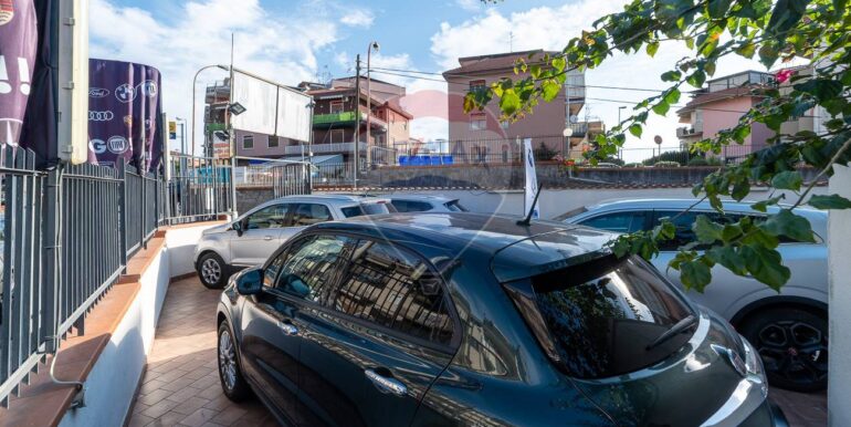 20251016133935-994046-15