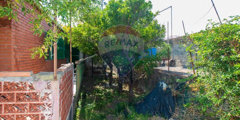 20251016164948-993466-19