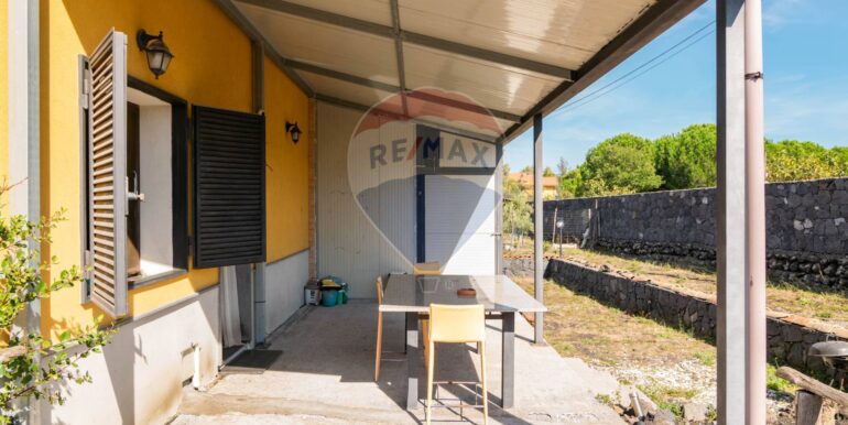 20251016172720-994114-16