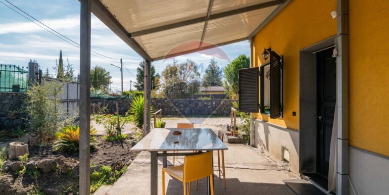 20251016172723-994114-17