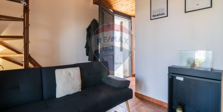 20251016172739-994114-22