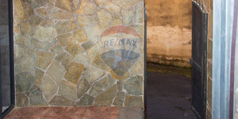 20251016182055-994134-4