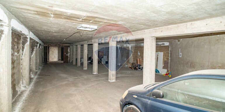 20251017182955-994341-6