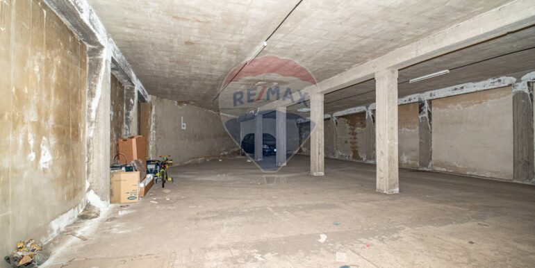 20251017182955-994341-8