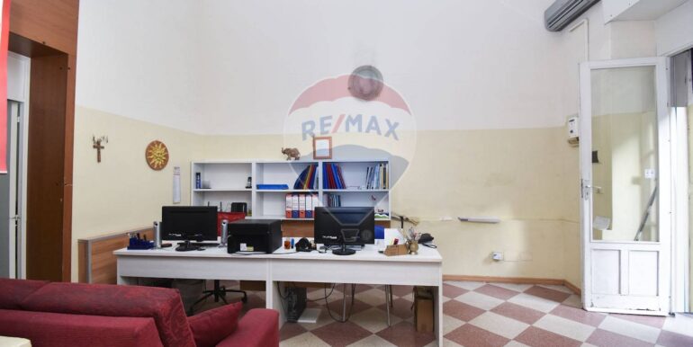 20251018104640-994376-5