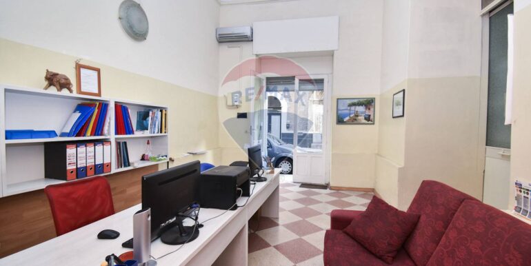 20251018104640-994376-6