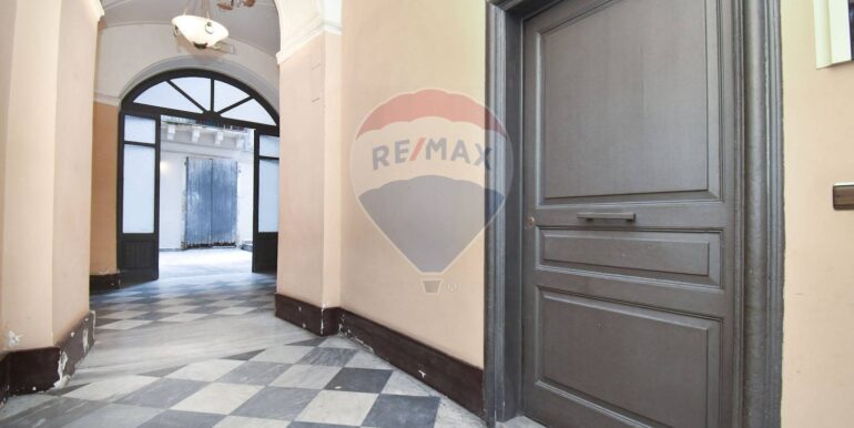 20251018104642-994376-14