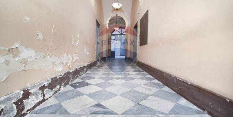 20251018104642-994376-15