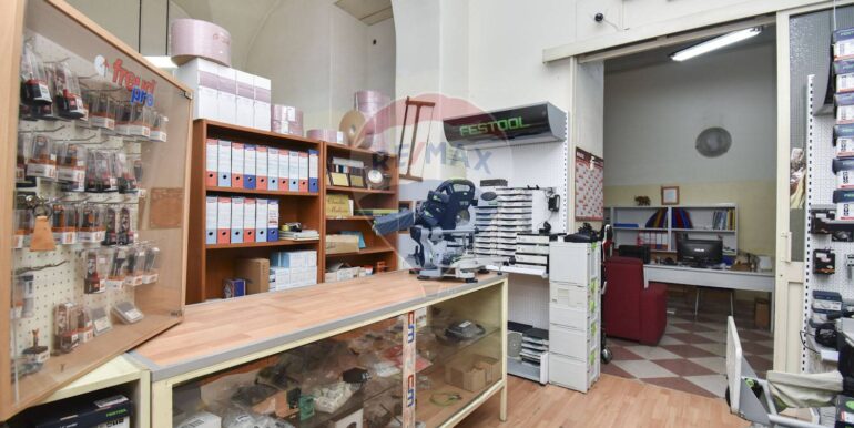 20251018104642-994376-19