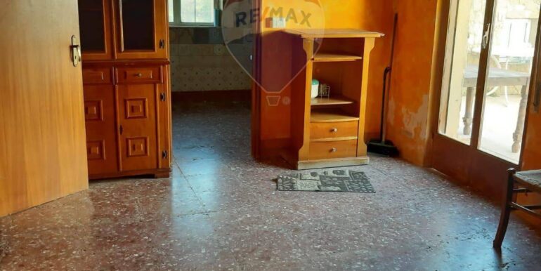 20251018184439-987653-17