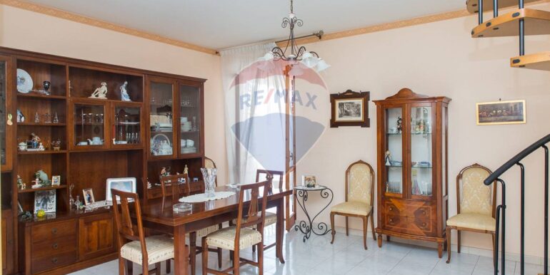 20251018223236-994426-16