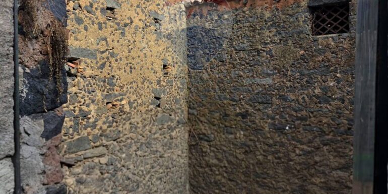 20251020120052-950474-5