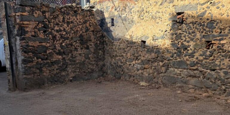 20251020120055-950474-6