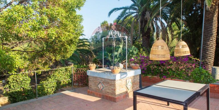 20251020212842-994684-19