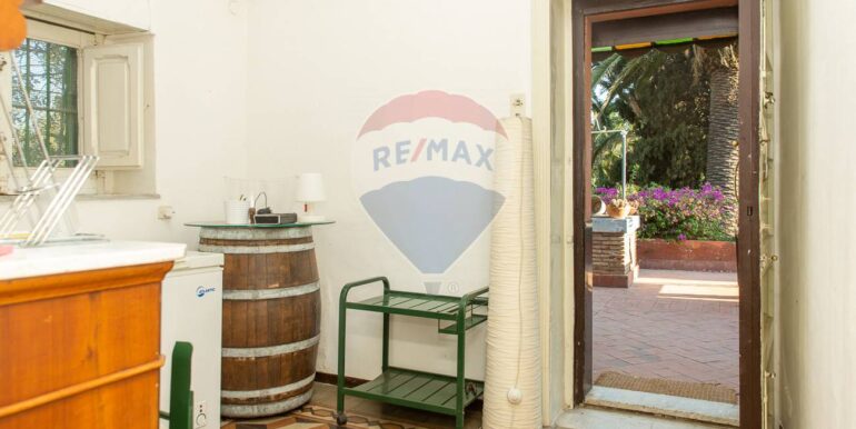 20251020212842-994684-20