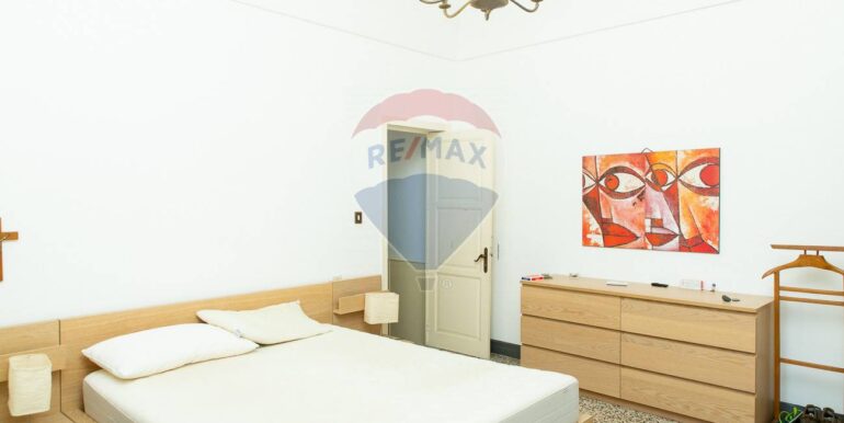 20251020212843-994684-31