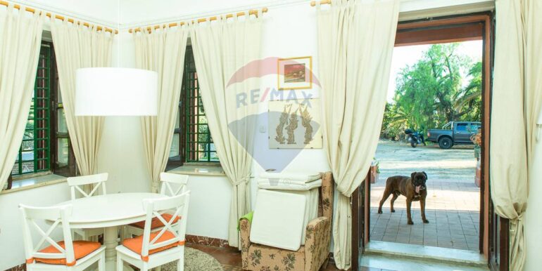 20251020212844-994684-38