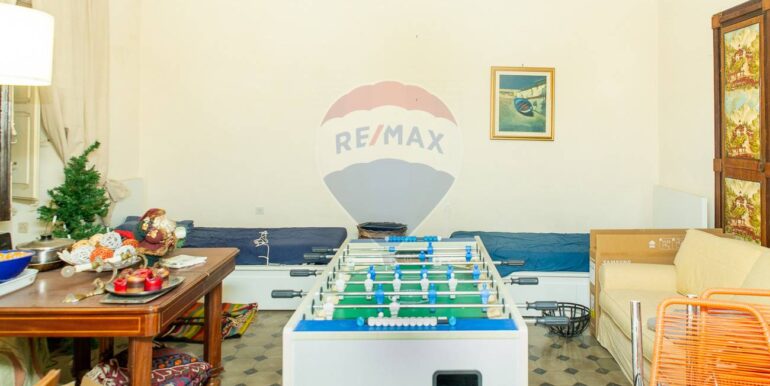 20251020212844-994684-39