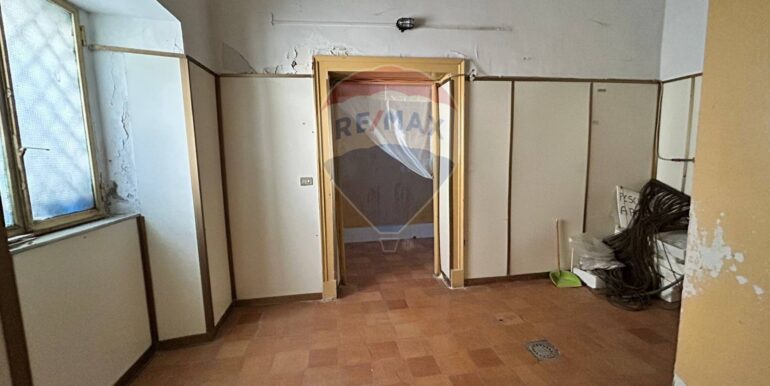 2025102074610-994449-5