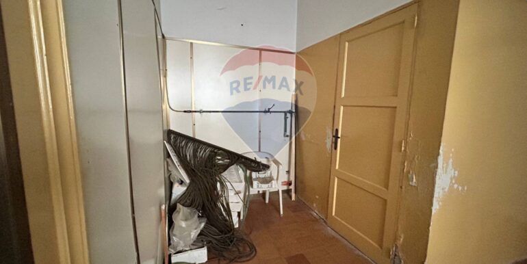 2025102074646-994449-10