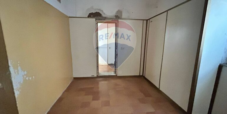 2025102074648-994449-11