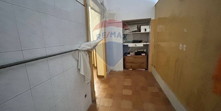 2025102074655-994449-14