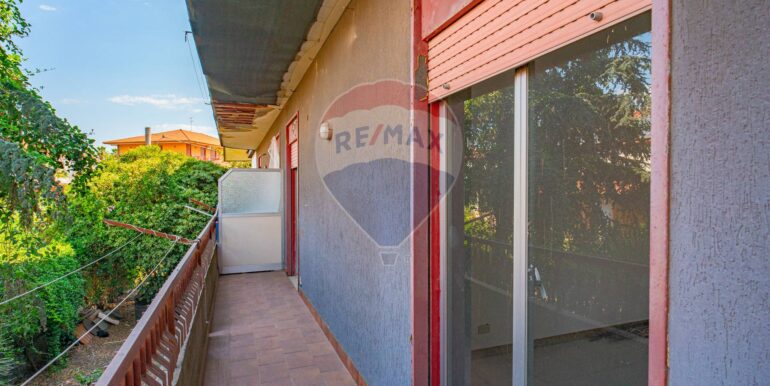 20251021123601-994235-14