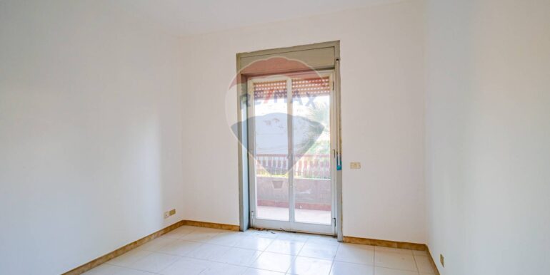 20251021123612-994235-18