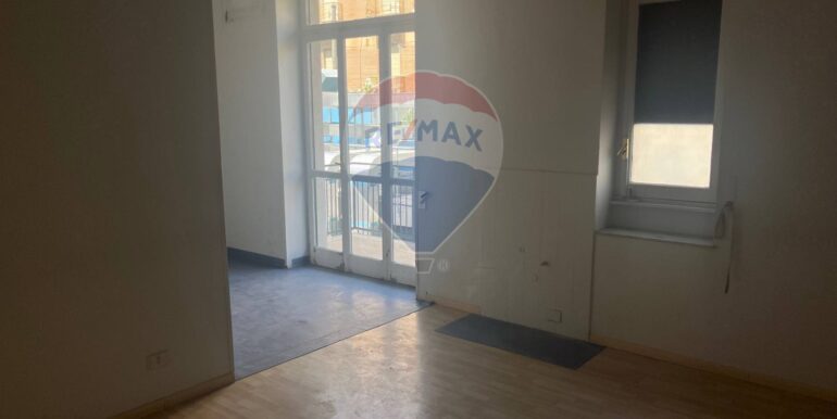 20251021130403-994795-8