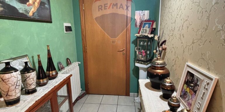 20251021171905-995148-12