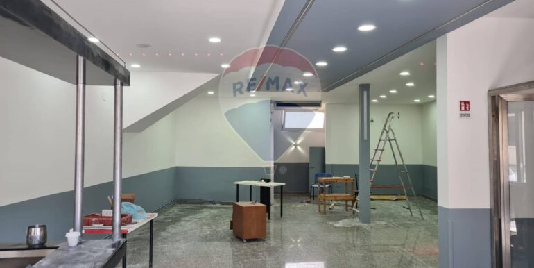 20251021184708-995263-0