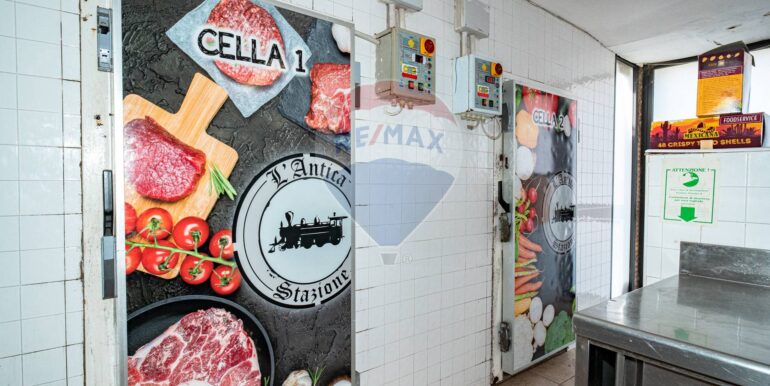 20251021193129-995276-15