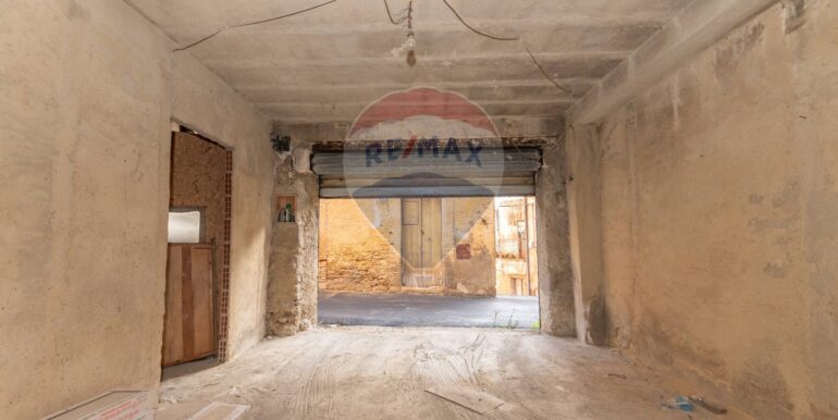 20251022102718-995306-16