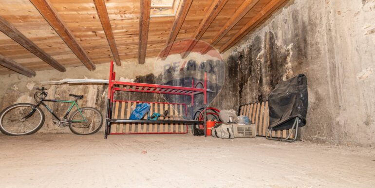 20251022102719-995306-19