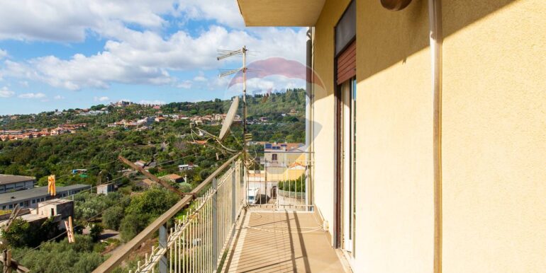 20251022104345-995303-20