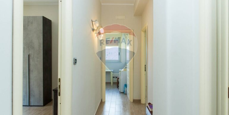 20251022104401-995303-25