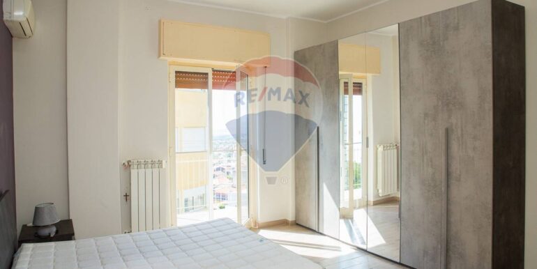 20251022104405-995303-27