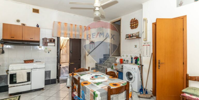 20251022104752-962280-24