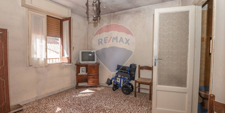 20251022104944-962280-15