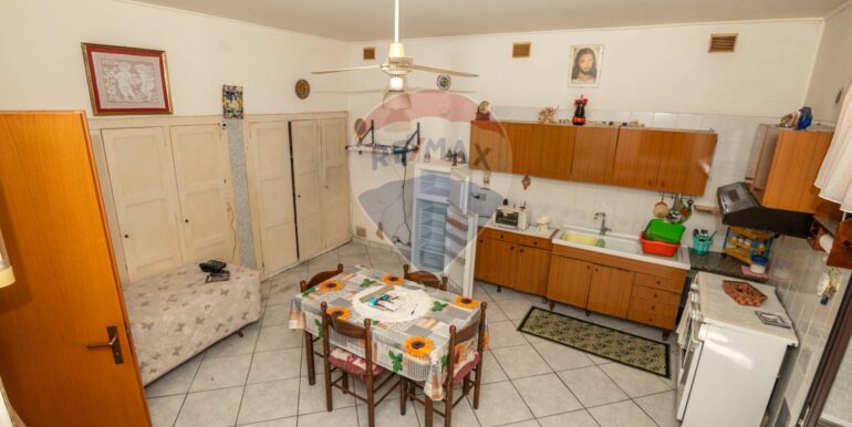 20251022105000-962280-17