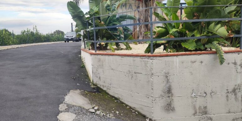 20251022162141-995270-10