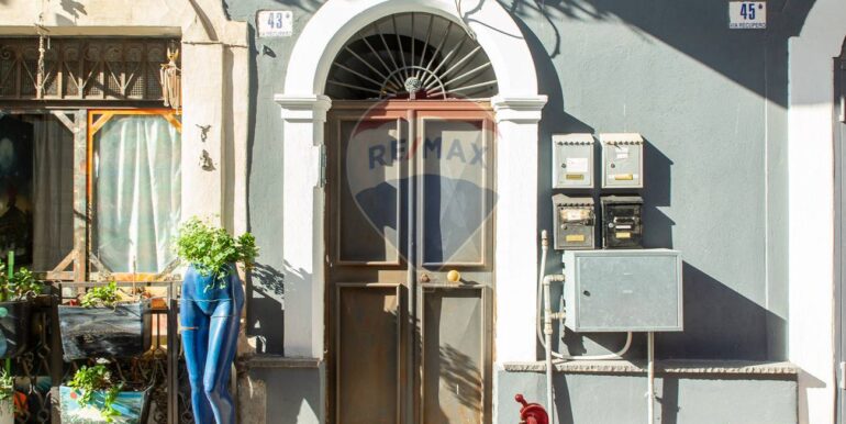 20251022185131-995478-1