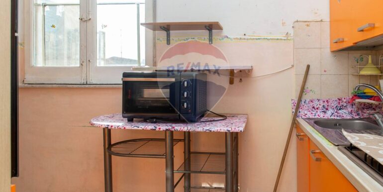 20251022185158-995478-11