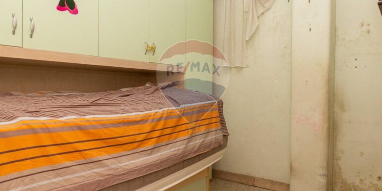 20251022185204-995478-13