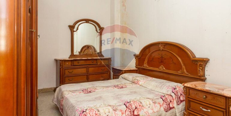 20251022185215-995478-16